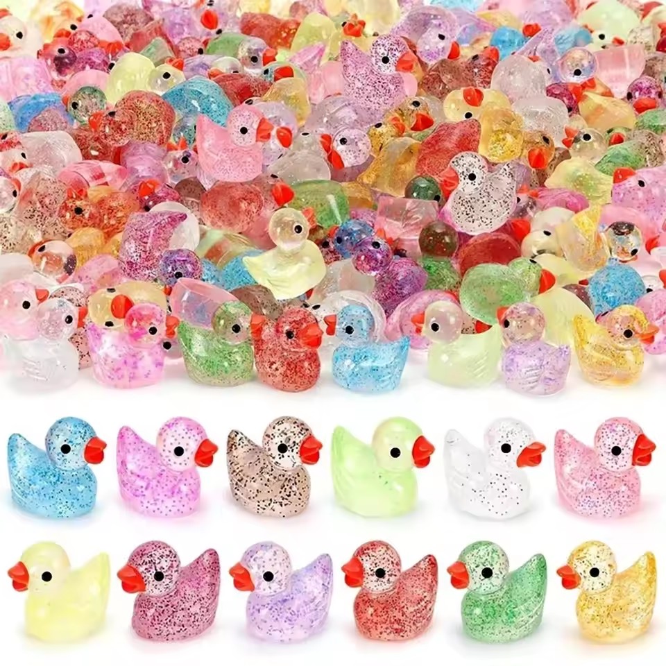 Resin Craft Material - マイクロ風景かわいいキラキラピンクの小さな黄色いアヒル人形ペンダント風景樹脂装飾アクセサリーミニ小さな飾り