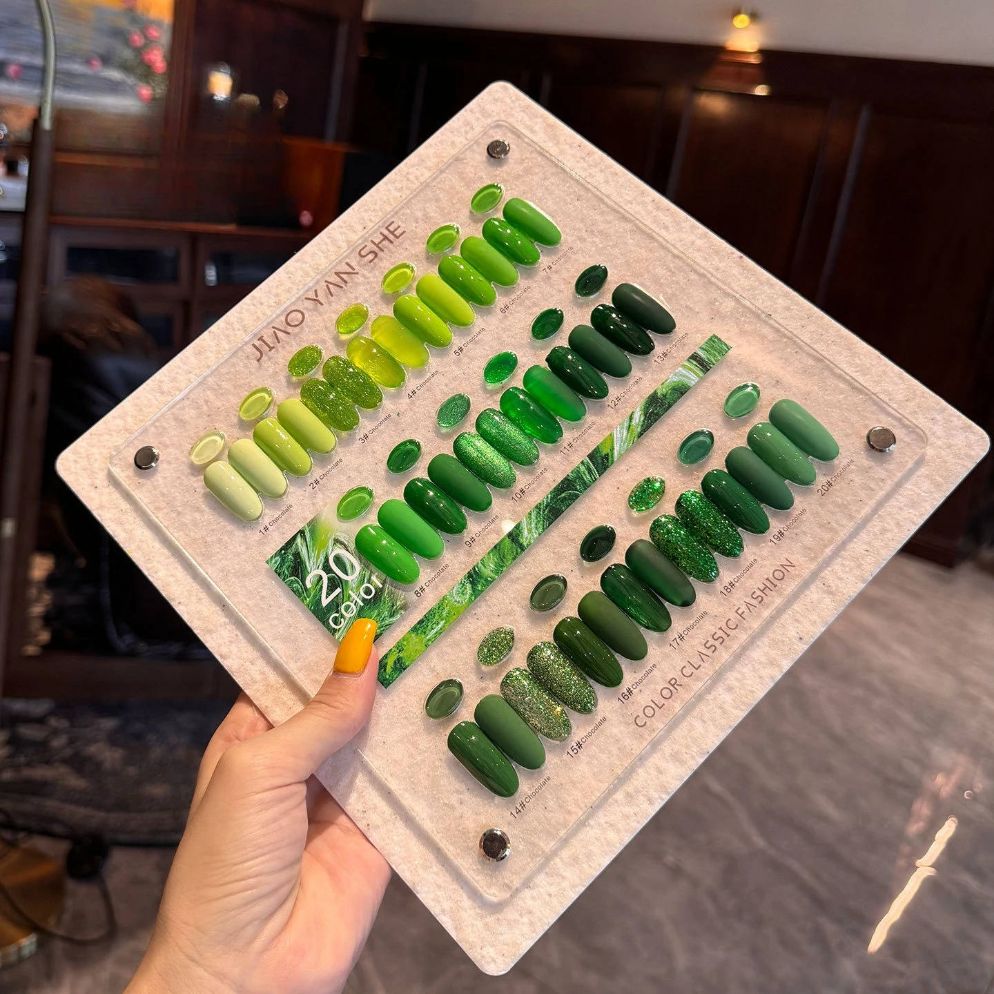 20個/セット パープルグリーンブルーカラーシリーズ ネイル - Resin Glitter Pack のレビューと価格