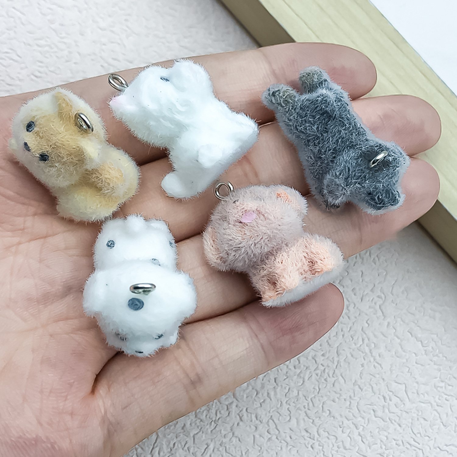 5個入り＆1個入りの植毛樹脂製動物フィギュア（犬、ユニコーン - Resin Craft Kit のレビューと価格