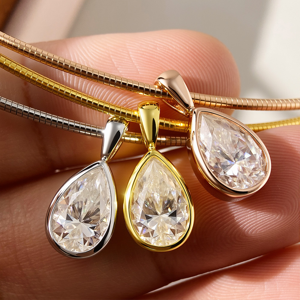 BXINY 3CT ベゼルセットペアカットモアッサナイトペン - Bezels Set Pendant のレビューと価格